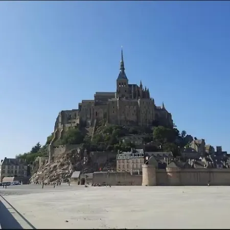 Nyaraló Maison Proche Du Mont Saint Michel *