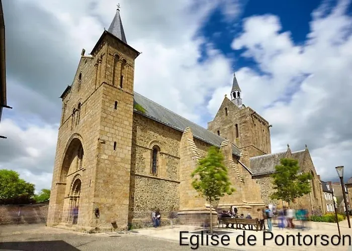 Maison Proche Du Mont Saint Michel Feriehus *