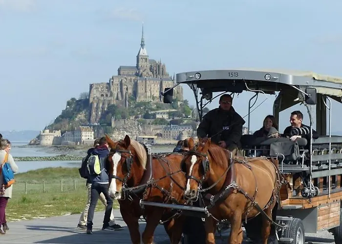 Maison Proche Du Mont Saint Michel 度假居 蓬托尔松
