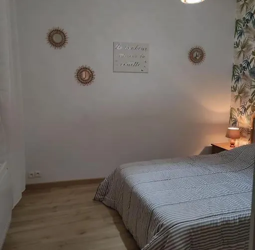 Maison Proche Du Mont Saint Michel 蓬托尔松